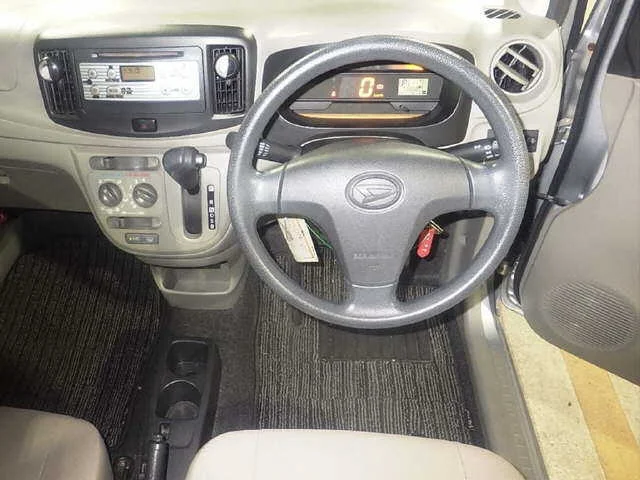 Daihatsu Mira L, миниатюра 3