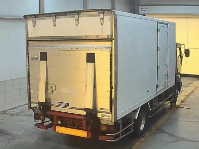 ISUZU FORWARD