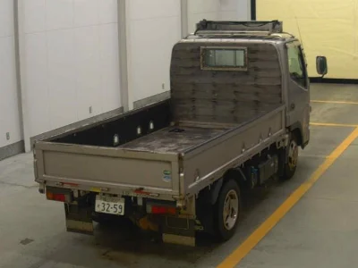 MITSUBISHI CANTER