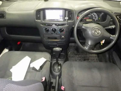 TOYOTA SUCCEED