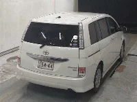 Цена авто Toyota Isis с аукционов Японии, номер кузова ZGM10W, пробег 152 000, оценка 6