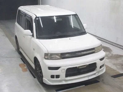 TOYOTA BB