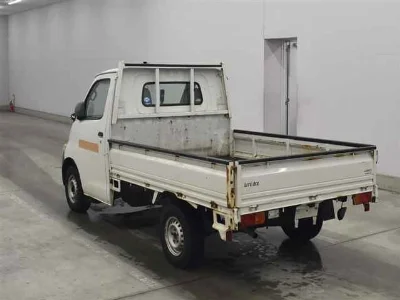 TOYOTA LITE ACE TRUCK