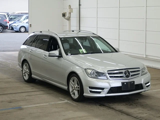 Mercedes-Benz C-Class 2013