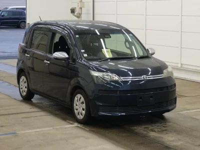 TOYOTA SPADE