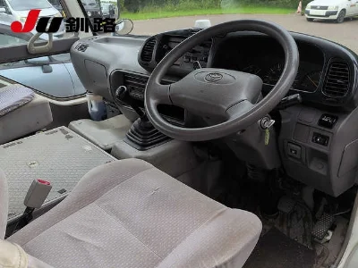 TOYOTA COASTER