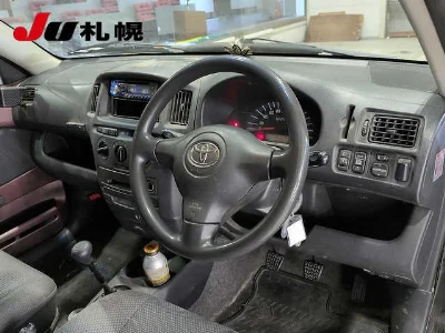 TOYOTA SUCCEED
