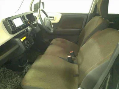 SUZUKI MRWAGON