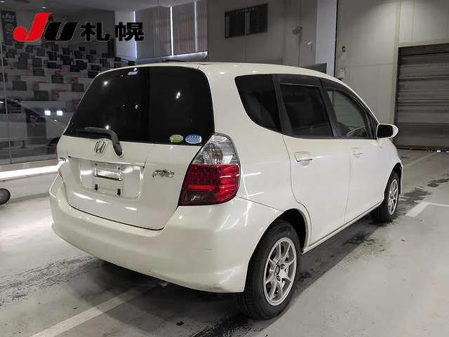 Honda Fit  с аукциона в Японии