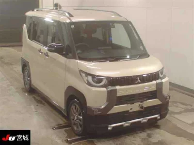 MITSUBISHI DELICA MINI
