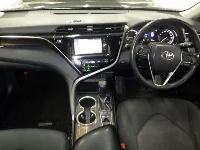 Цена авто Toyota Camry с аукционов Японии, номер кузова AXVH70, пробег 695 000, оценка 2