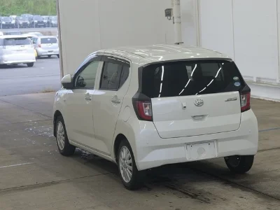 DAIHATSU MIRA E S