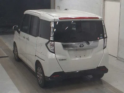 TOYOTA TANK