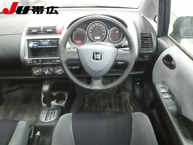 Honda Fit  с аукциона в Японии