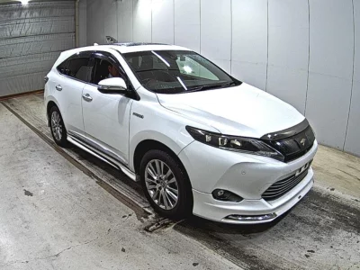 TOYOTA HARRIER