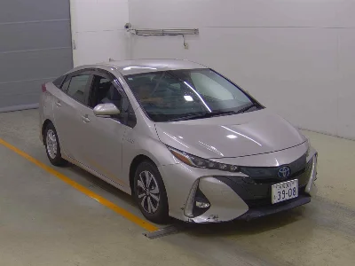 TOYOTA PRIUS PHV