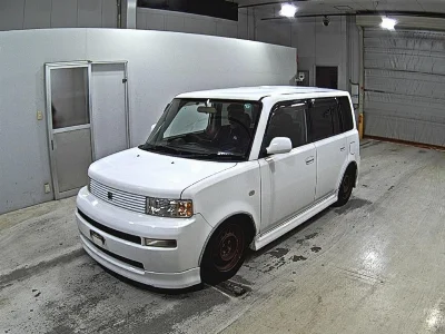 TOYOTA BB