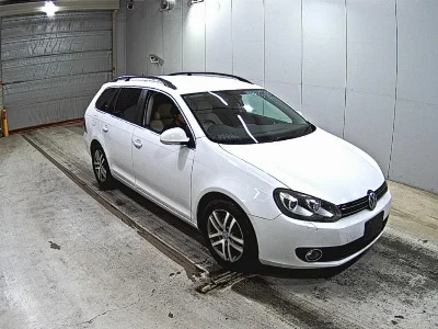 VOLKSWAGEN GOLF VARIANT