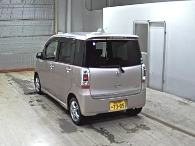DAIHATSU TANTO EXE