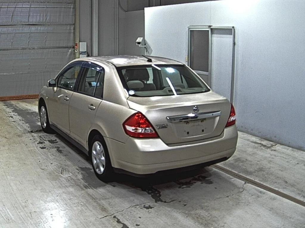 Nissan Tiida 15M, миниатюра 2