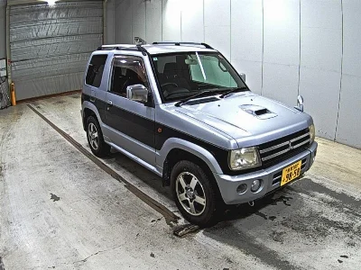MITSUBISHI PAJERO MINI