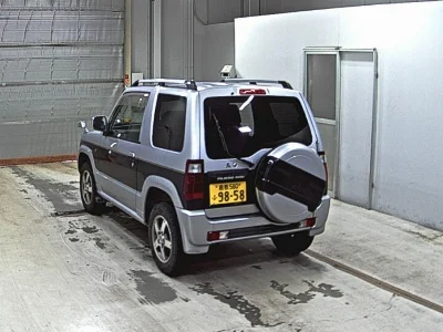 MITSUBISHI PAJERO MINI