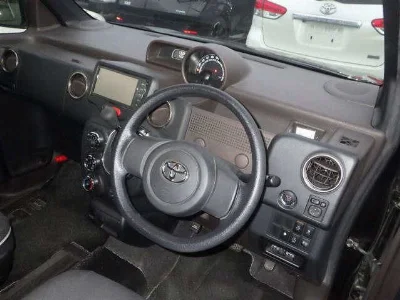 TOYOTA SPADE