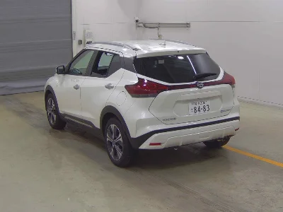 NISSAN KICKS