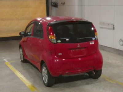 MITSUBISHI I