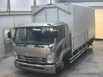 ISUZU FORWARD