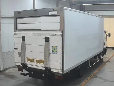 ISUZU FORWARD
