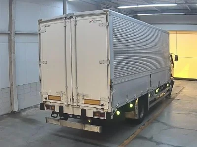 MITSUBISHI FUSO FIGHTER