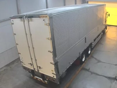 MITSUBISHI FUSO