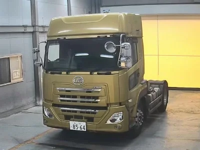 NISSAN UD