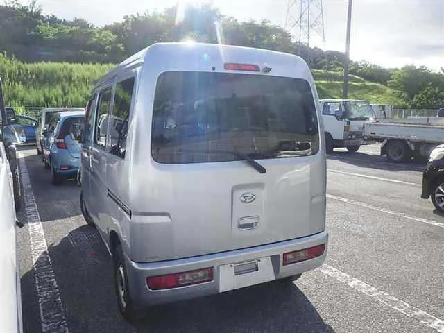 Daihatsu Hijet Cargo DELUXE, миниатюра 2