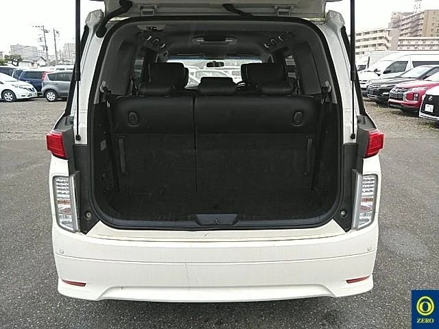 Nissan ELGRAND, миниатюра 9
