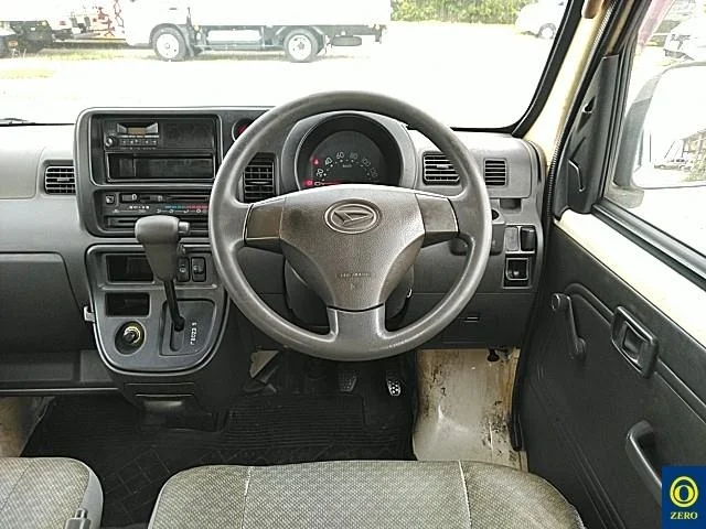 Daihatsu Hijet Cargo, миниатюра 5