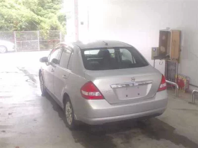NISSAN TIIDA LATIO
