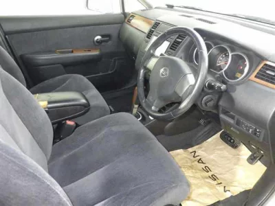NISSAN TIIDA LATIO