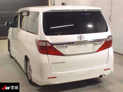 TOYOTA ALPHARD
