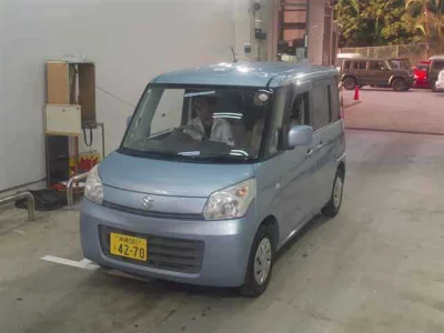 Suzuki Spacia