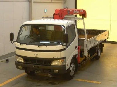 TOYOTA DYNA