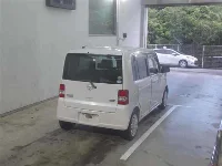 Toyota Pixis Space