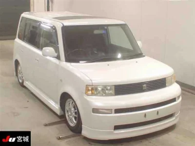 TOYOTA BB