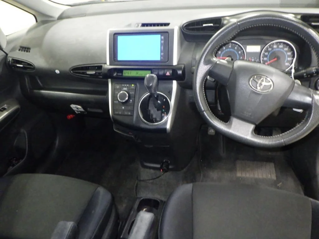 Toyota Wish 1.8S, миниатюра 3
