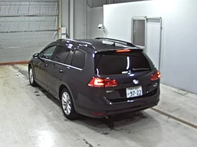 VOLKSWAGEN GOLF VARIANT