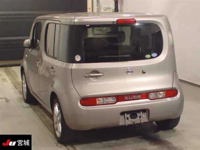 NISSAN CUBE