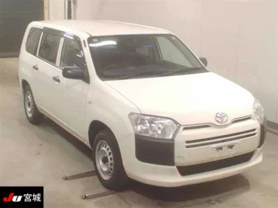 TOYOTA SUCCEED