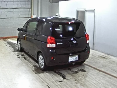 TOYOTA PORTE