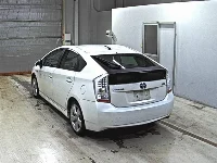 Цена авто Toyota Prius с аукционов Японии, номер кузова ZVW30, пробег 98 000, оценка 2